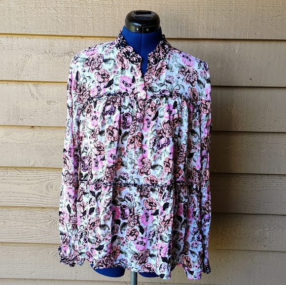 Jane & Delancey Artsy Floral Blouse - Picture 1 of 5